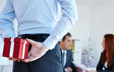 Give Back This Holiday Season (But Not in the Way You Think) Give Back This Holiday Season (But Not in the Way You Think)